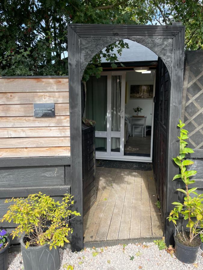 The Little Nest Beach Sole Use Accommodation Near To Bath Wick  Bagian luar foto