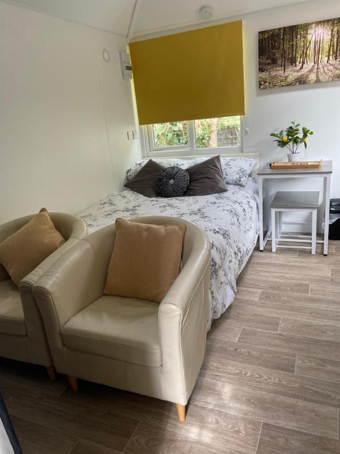 The Little Nest Beach Sole Use Accommodation Near To Bath Wick  Bagian luar foto