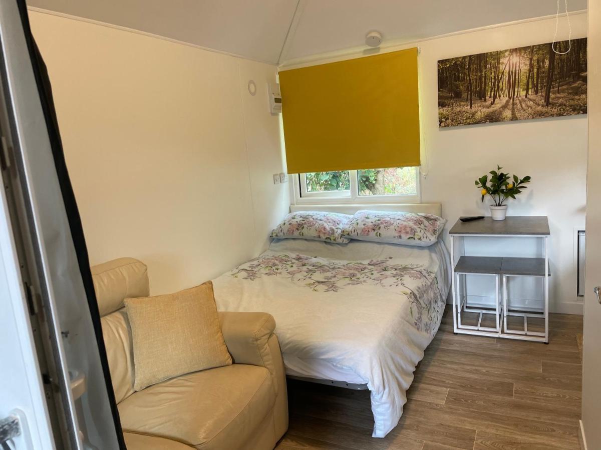 The Little Nest Beach Sole Use Accommodation Near To Bath Wick  Bagian luar foto
